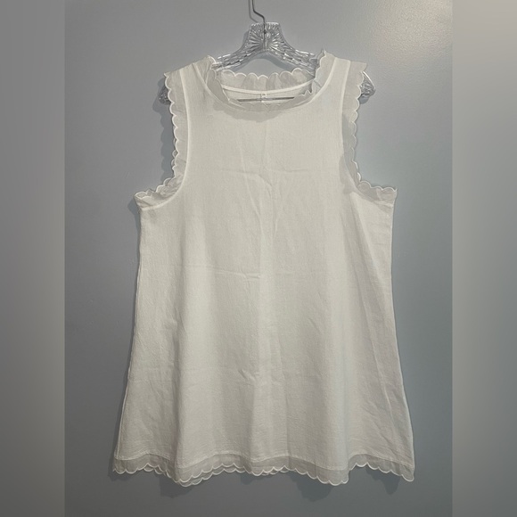 White Dress Size XL Scalloped Edge Mini 100% Cotton EUC Beach Travel Casual Cute - Picture 1 of 13